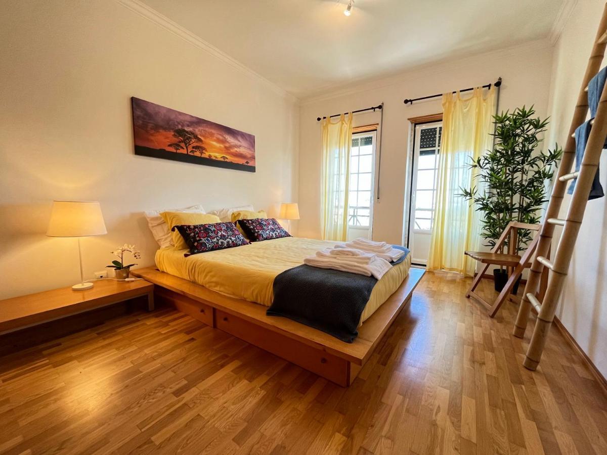 Yellow House Ericeira Exterior photo